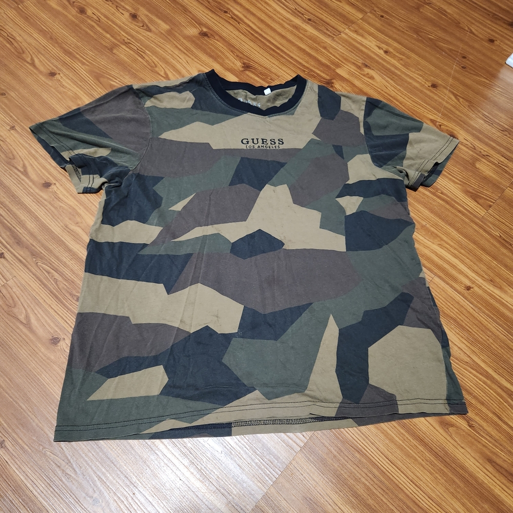 Guess Short Sleeve Tee